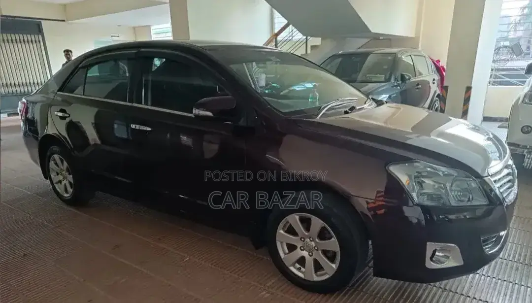 Toyota Premio 1.5 FWD 2013 Maroon