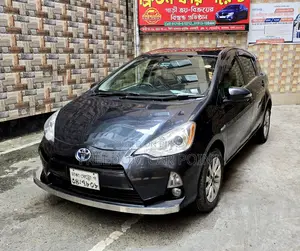 Toyota Aqua 2013 Gray