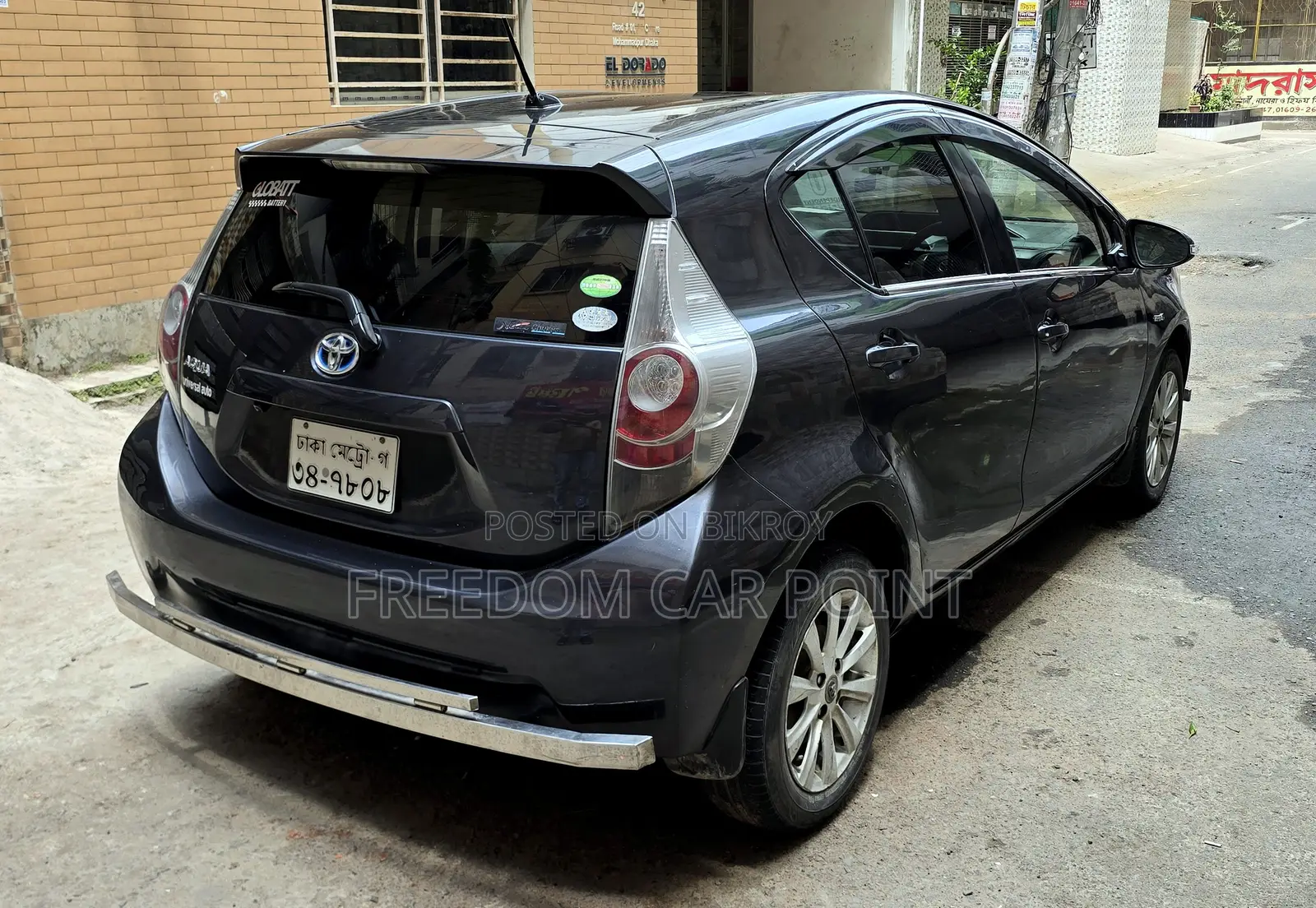 Toyota Aqua 2013 Gray