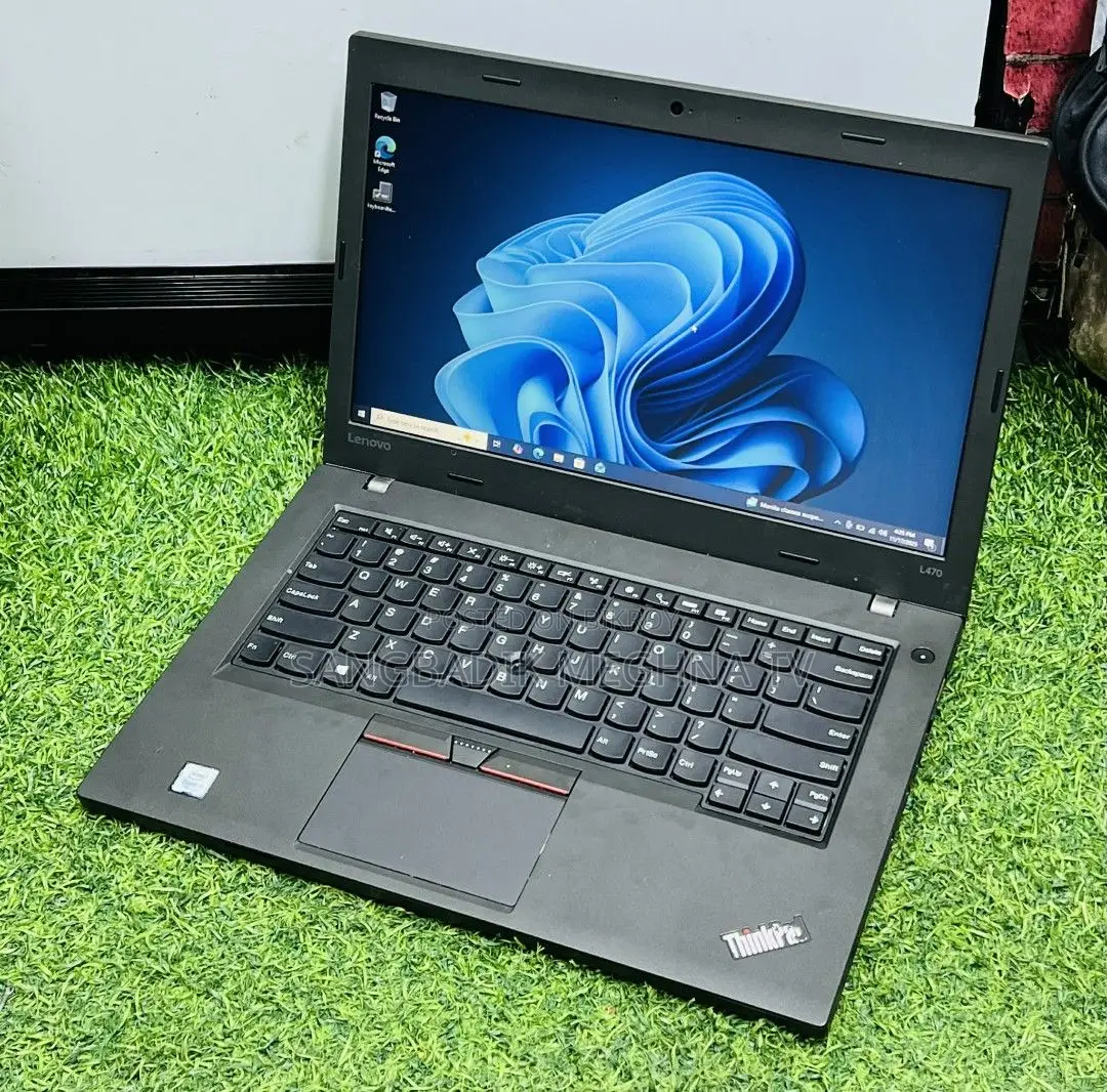 Laptop Lenovo 3GB Intel SSD 256GB