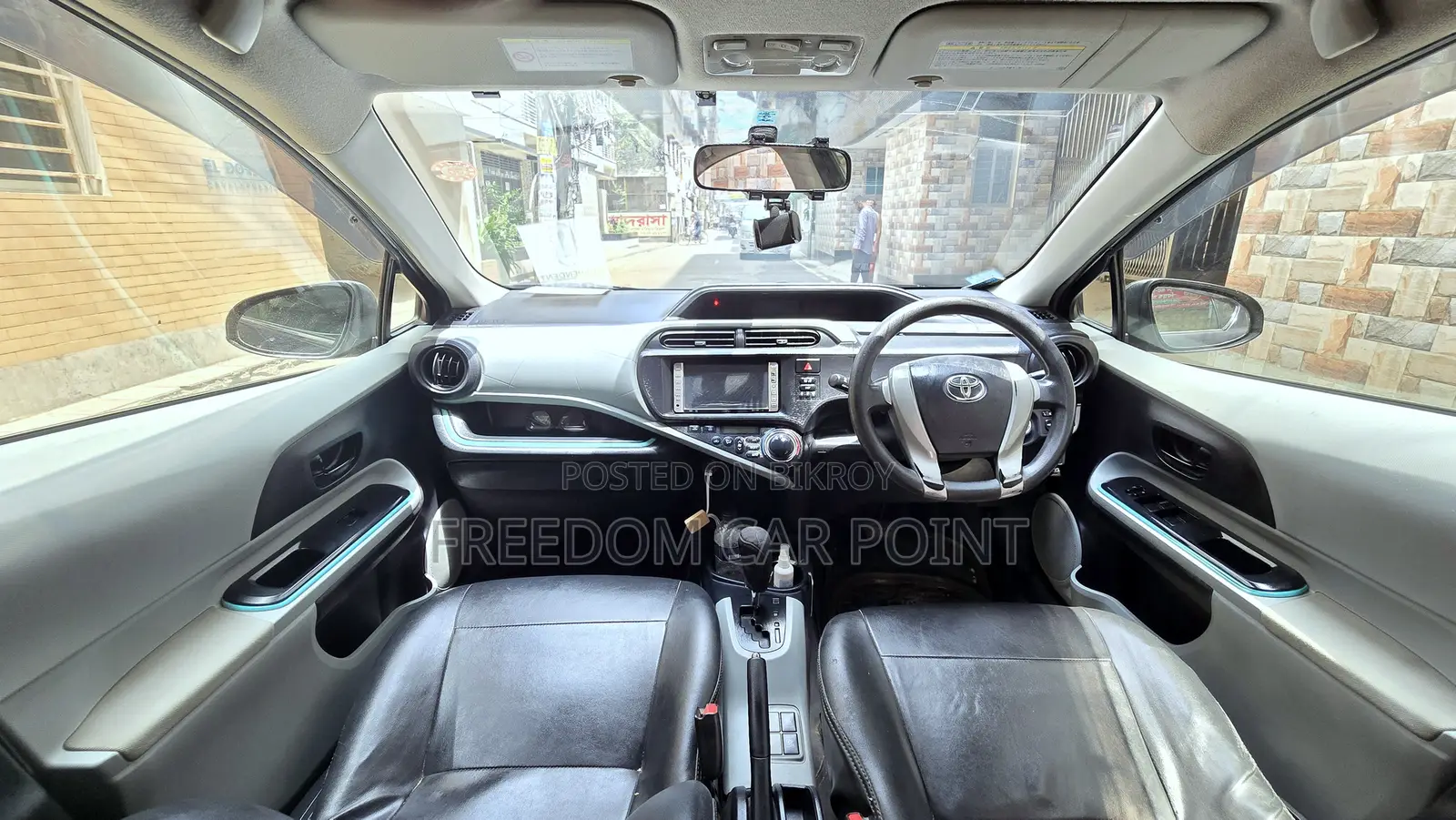 Toyota Aqua 2013 Gray