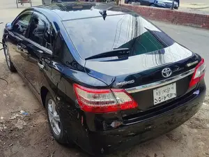 Toyota Premio 1.5 FWD 2015 Black