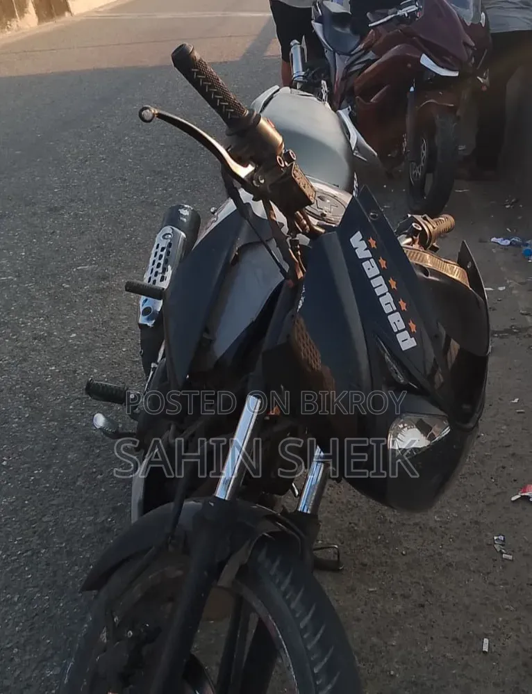Bajaj Pulsar NS 160 2018 White
