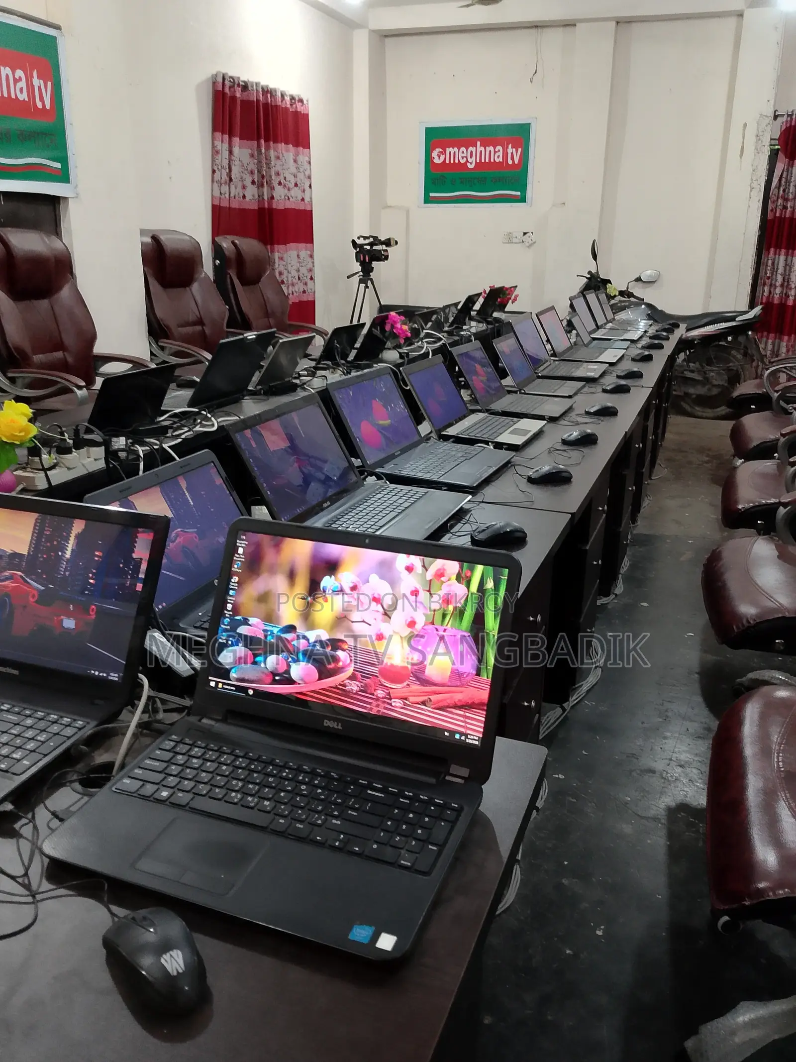 ল্যাপটপ এইচপি ৪জিবি ইন্টেল এসএসডি ৫০০জিবি