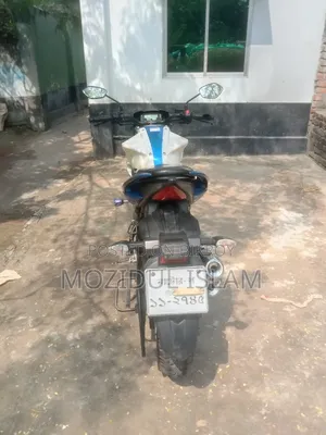 Suzuki Gixxer Monotone 2019 White