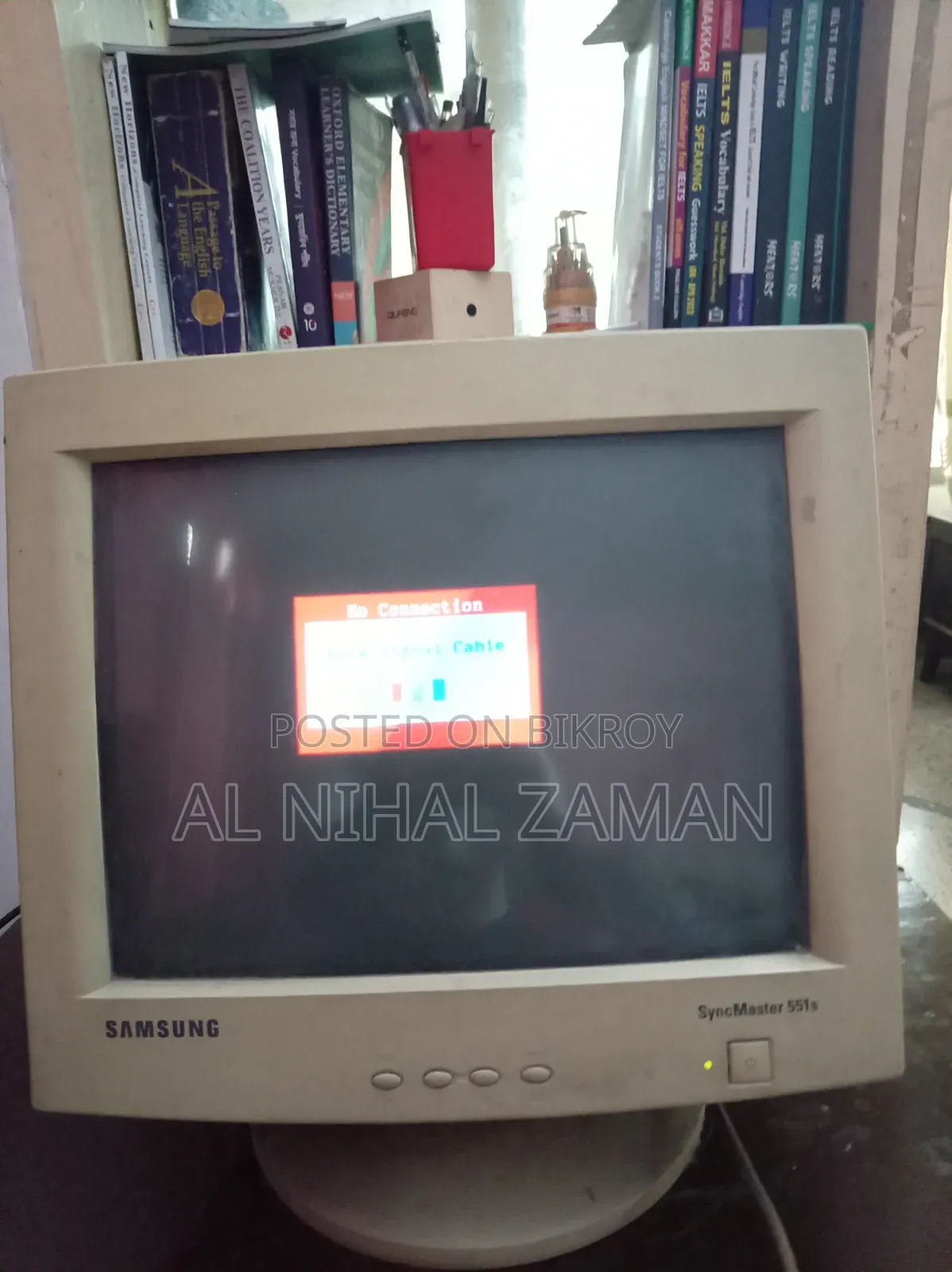 Samsung CRT Monitor Black and White