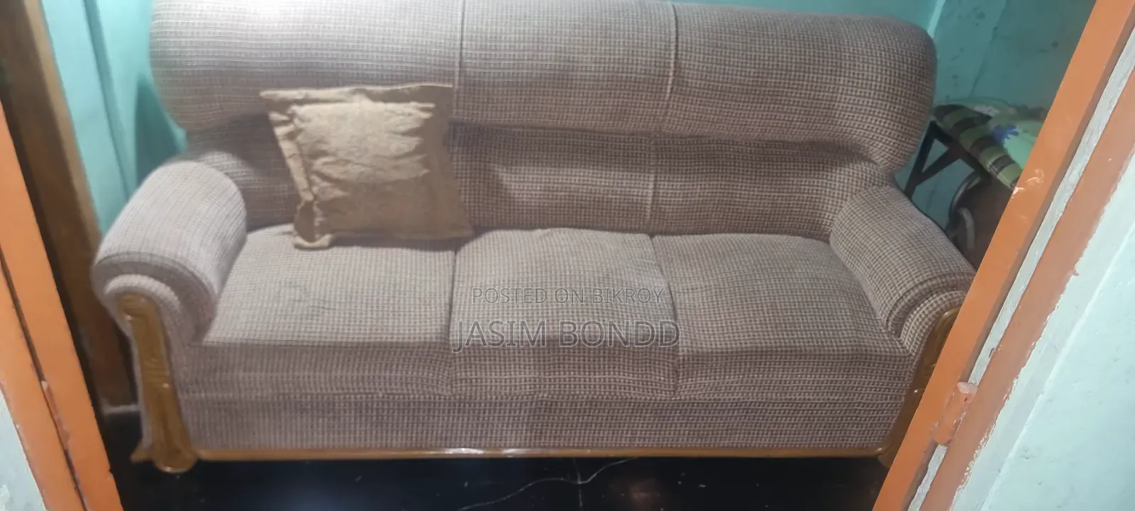 Heavy Shagun Wood Sofa