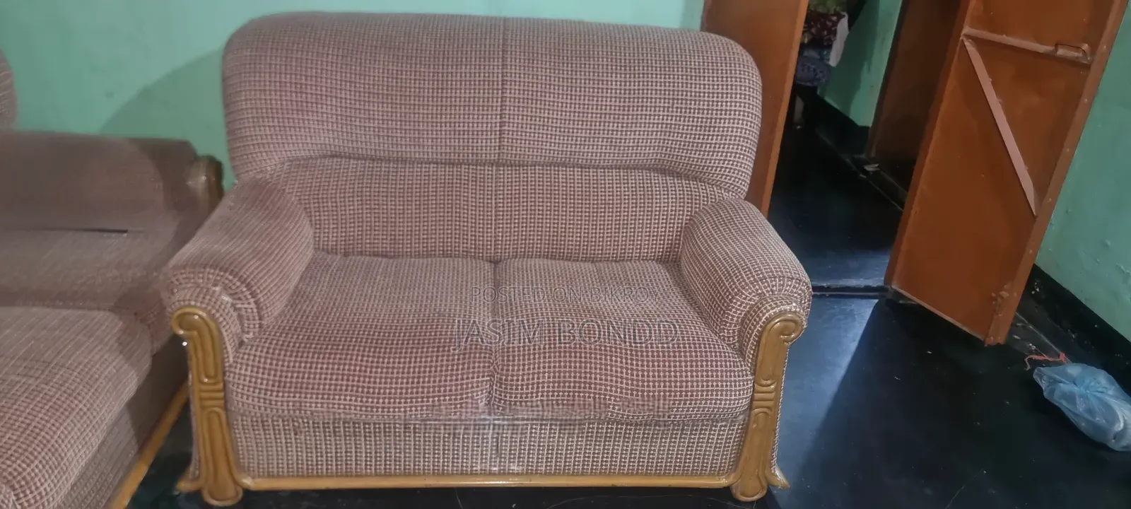 Heavy Shagun Wood Sofa