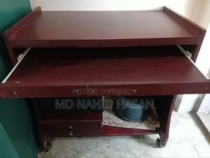 Computer Table / Laptop Table