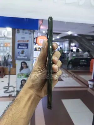 New Vivo Y400 128 GB Green