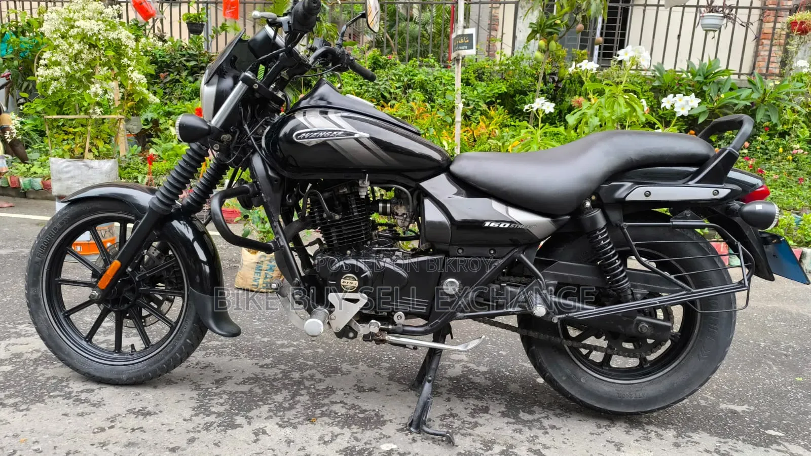 Bajaj Avenger 160 Street 2021 Black