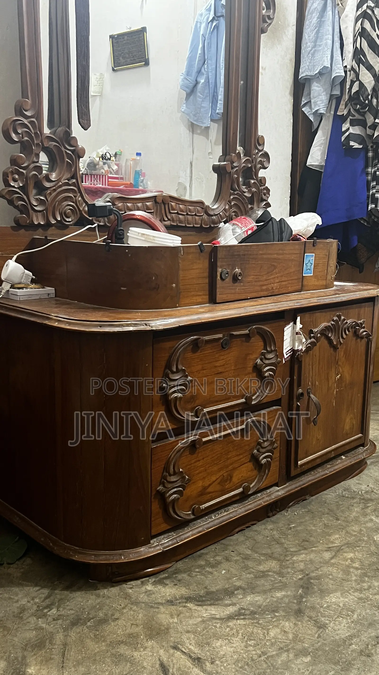 Dressing Table