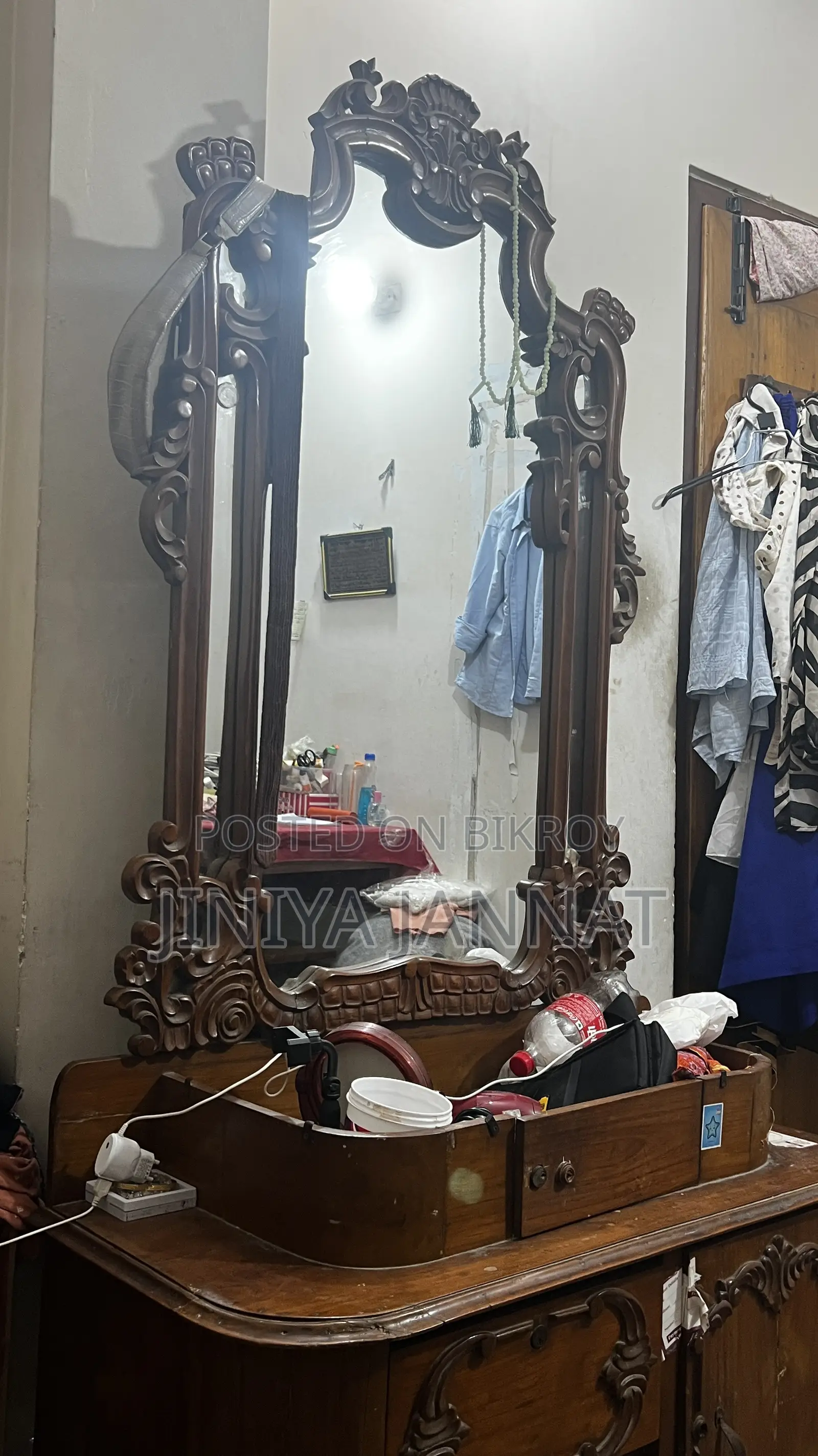 Dressing Table