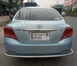টয়োটা অ্যালিয়ন ২০১৩ নীল