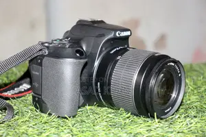 Canon 250D Camera, No Issues, Brand New, Includes Charger and Battery