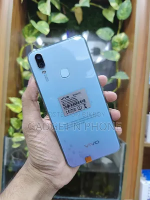Vivo Y11 32 GB Blue