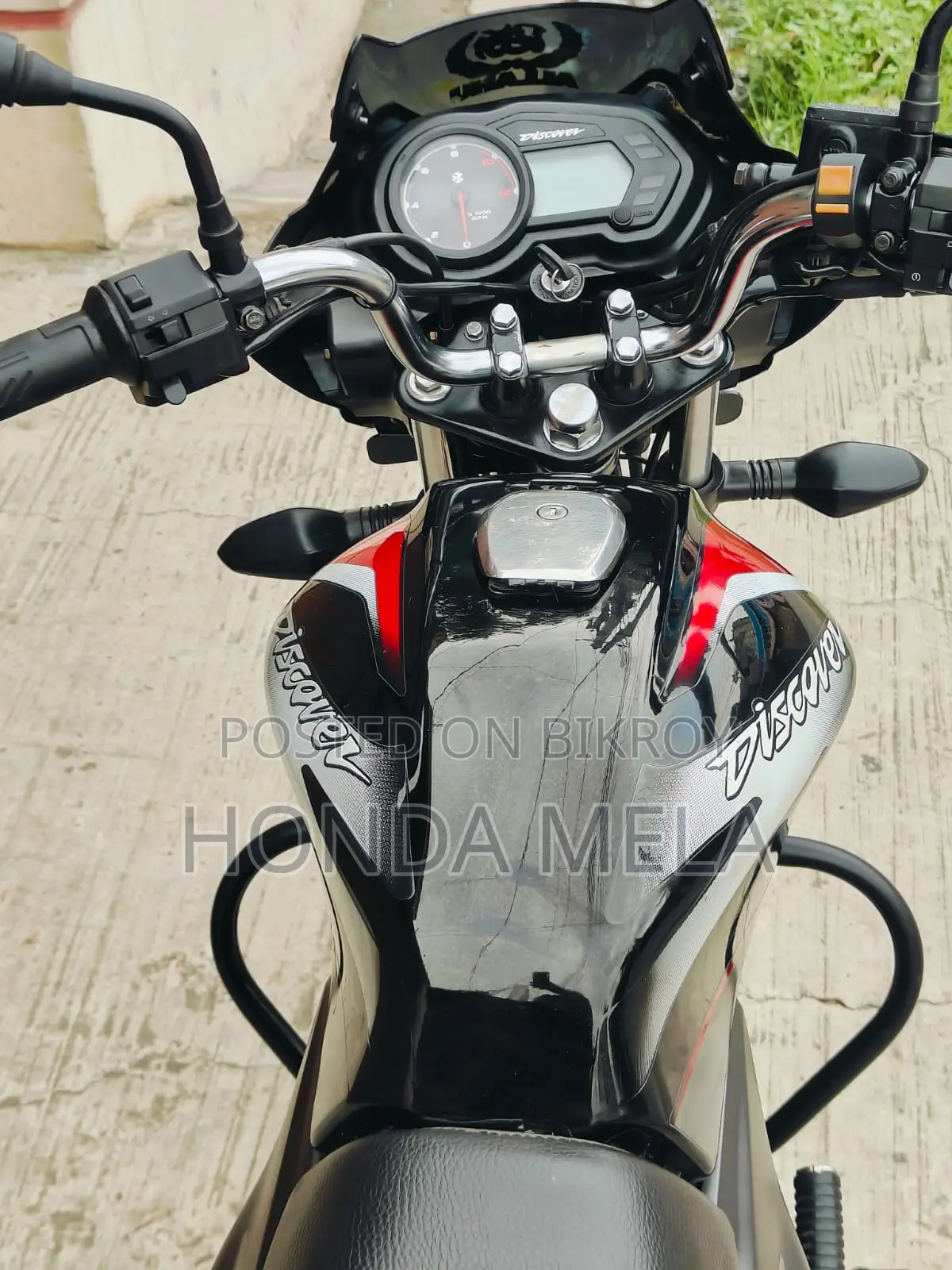 Bajaj Discover 125 2020 Black
