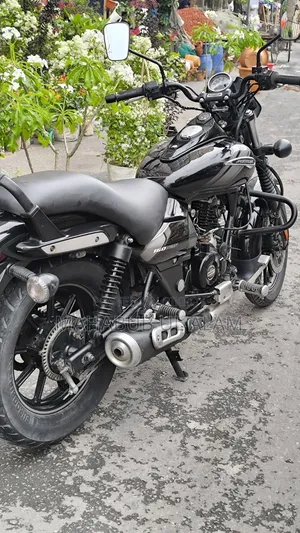 Bajaj Avenger 160 Street 2021 Black
