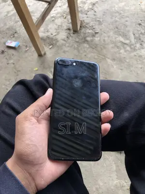 Apple iPhone 7 Plus 128 GB Black