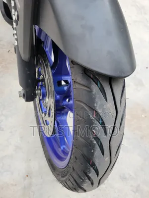 Yamaha FZ 2025 Gray