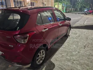 Hyundai I10 2016 Red