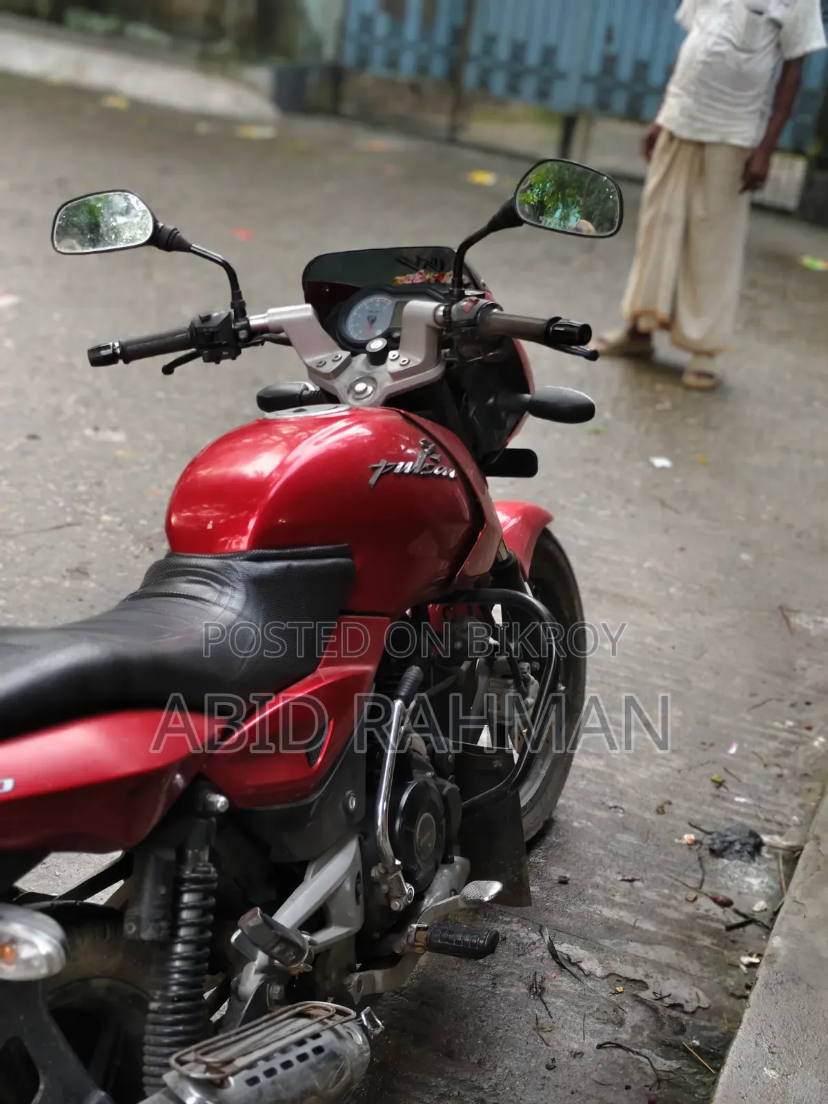 Bajaj Pulsar 150 2011 Red