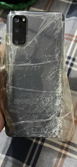 স্যামসাং গ্যালাক্সি এস২০ ১২৮ জিবি ব্ল্যাক