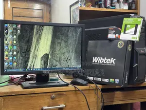 Desktop Computer Microsoft 4GB Intel Core i3 SSD 1TB