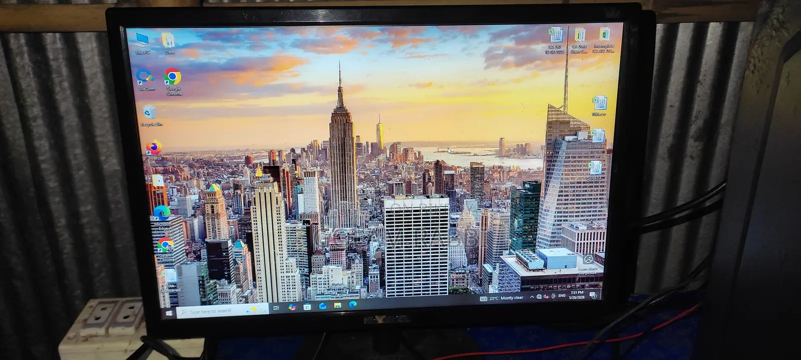 Desktop Computer 4GB RAM Intel Core I5 128GB HDD and SSD