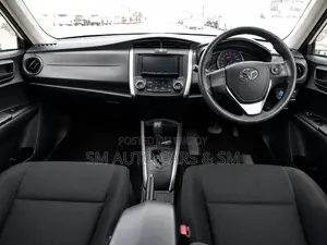 Toyota Corolla Fielder 2021 White