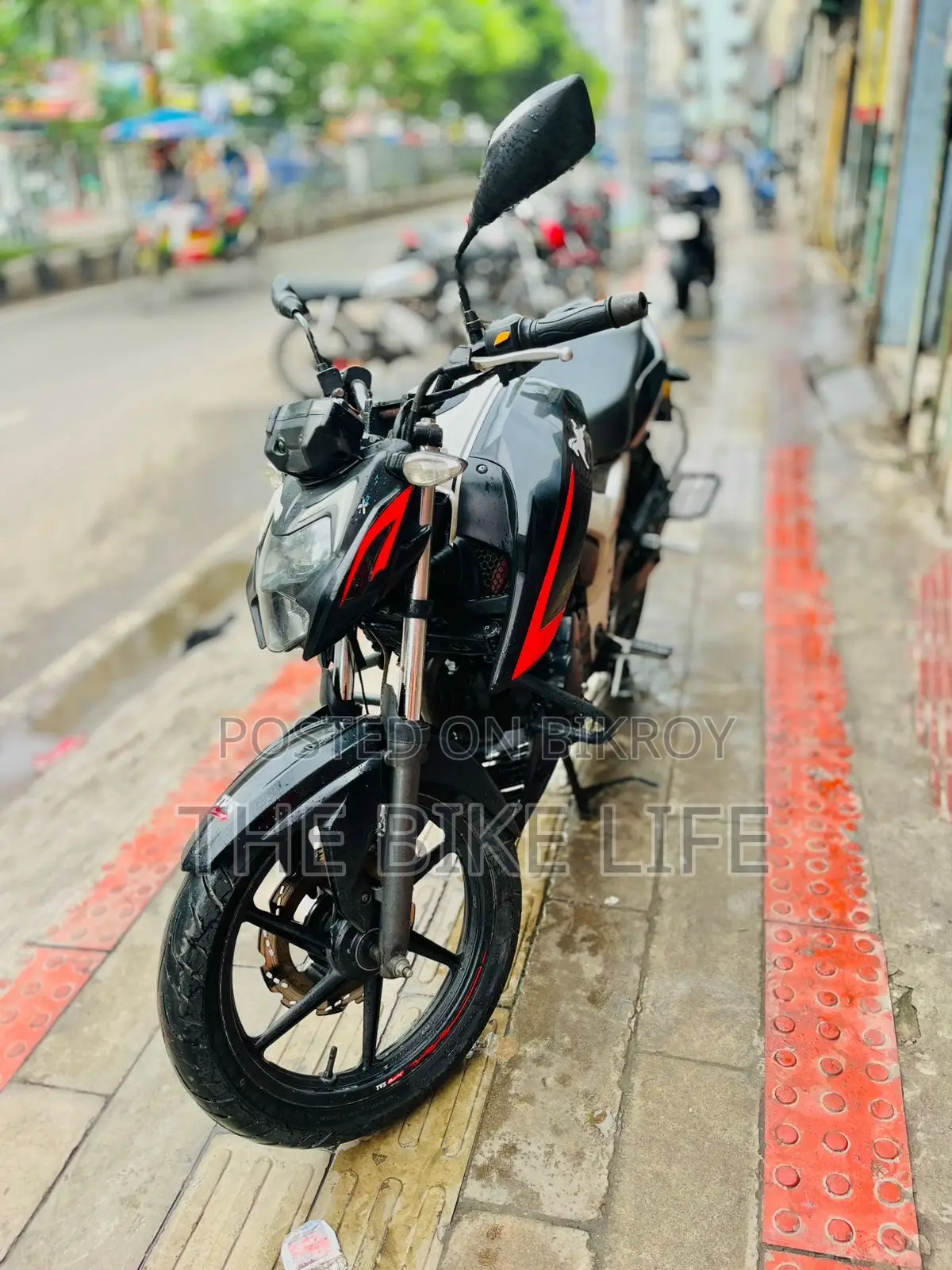 TVS Apache RTR 160 4V 2022 Black
