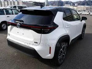 Toyota Yaris Cross 1.5 Hybrid FWD 2022 White