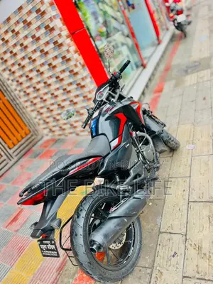 Hero Hunter 150 2022 Red