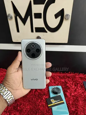 Vivo T4 128 GB Blue