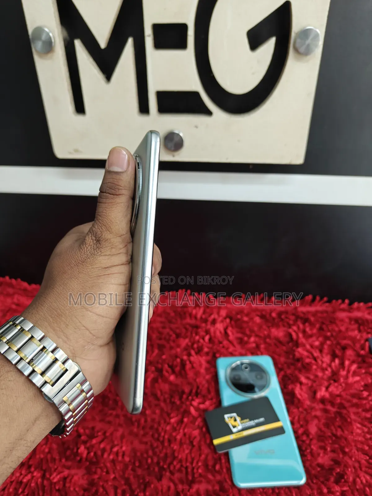Vivo T4 128 GB Blue