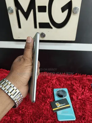 Vivo T4 128 GB Blue