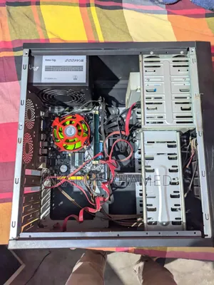 Desktop Computer 4GB Intel Core I5 HDD+SSD 500GB