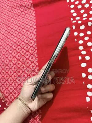 Vivo V40 Lite 256 GB Silver