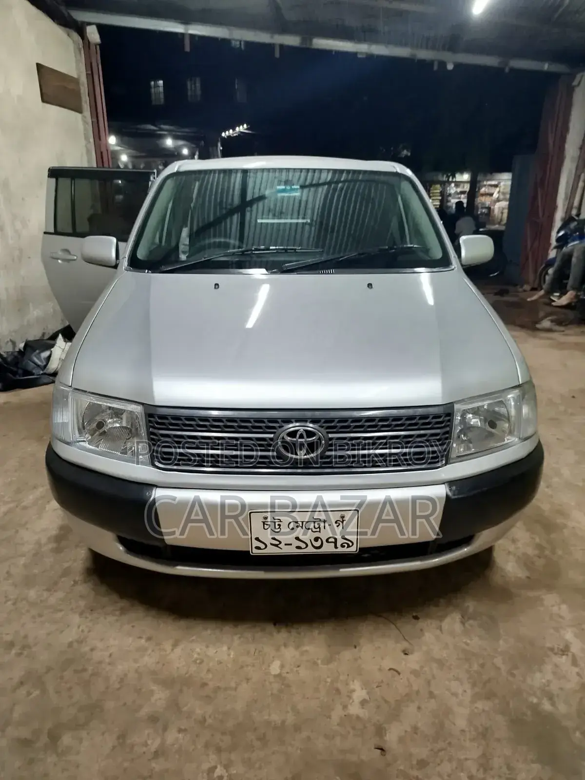 Toyota Probox 1.5 CNG 2WD 2004 Silver