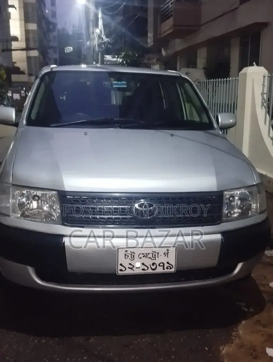 Toyota Probox 1.5 CNG 2WD 2004 Silver