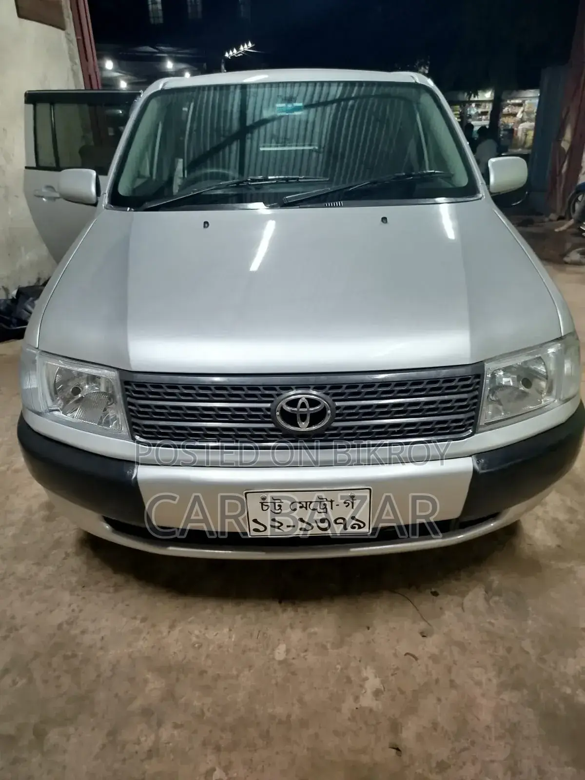 Toyota Probox 1.5 CNG 2WD 2004 Silver