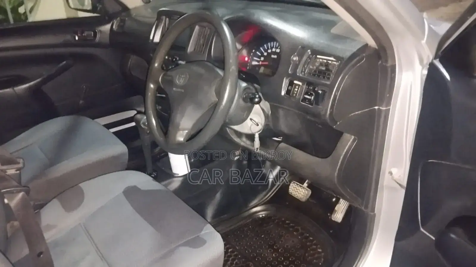 Toyota Probox 1.5 CNG 2WD 2004 Silver