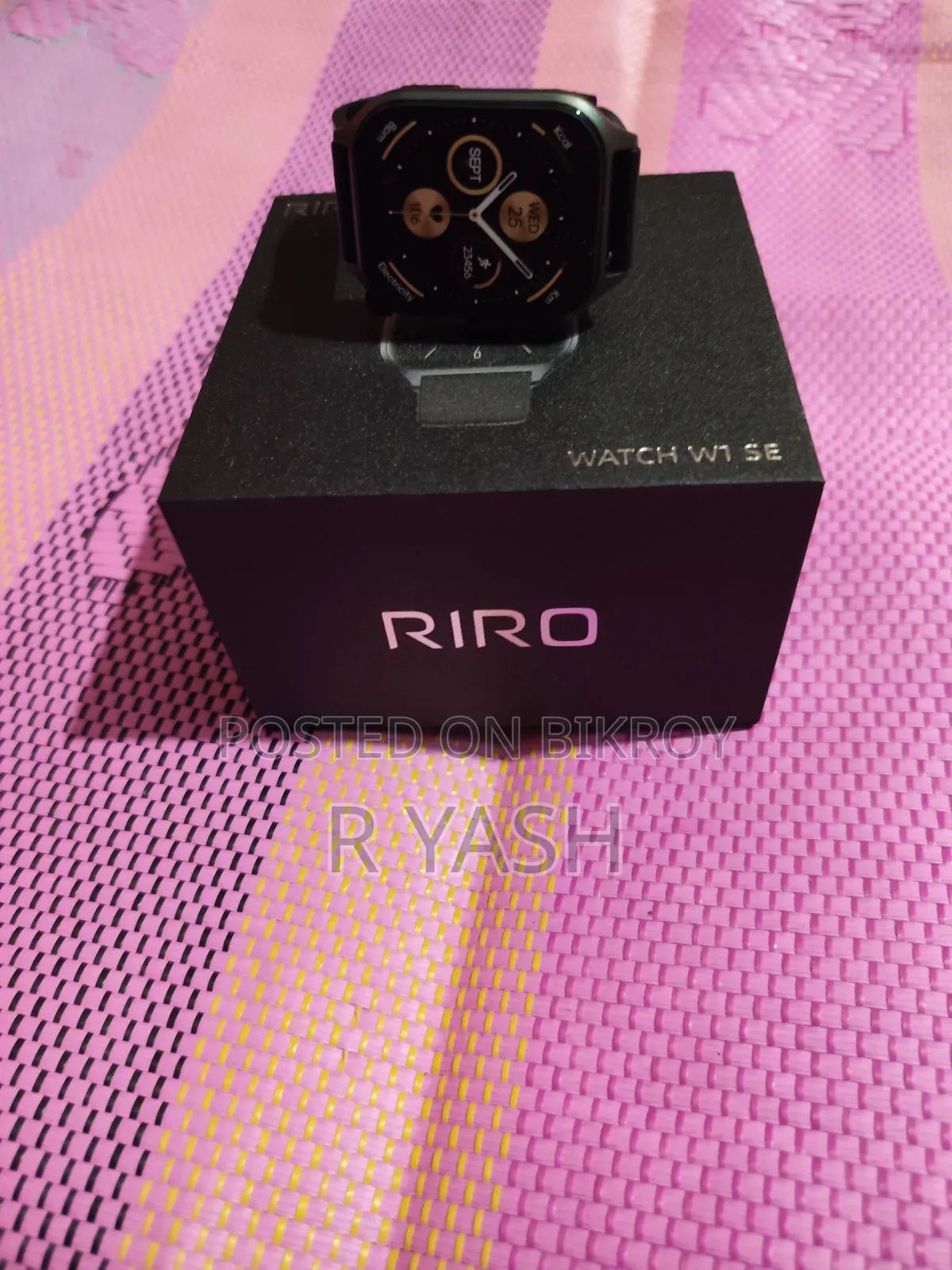 Smart Watch Brand New Just Unboxed