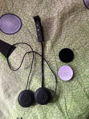 BT 11 Helmet Headphone