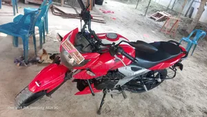 টিভিএস অ্যাপাচি ১৬০ ৪ভি ২০২০ লাল