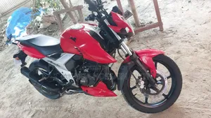 টিভিএস অ্যাপাচি ১৬০ ৪ভি ২০২০ লাল