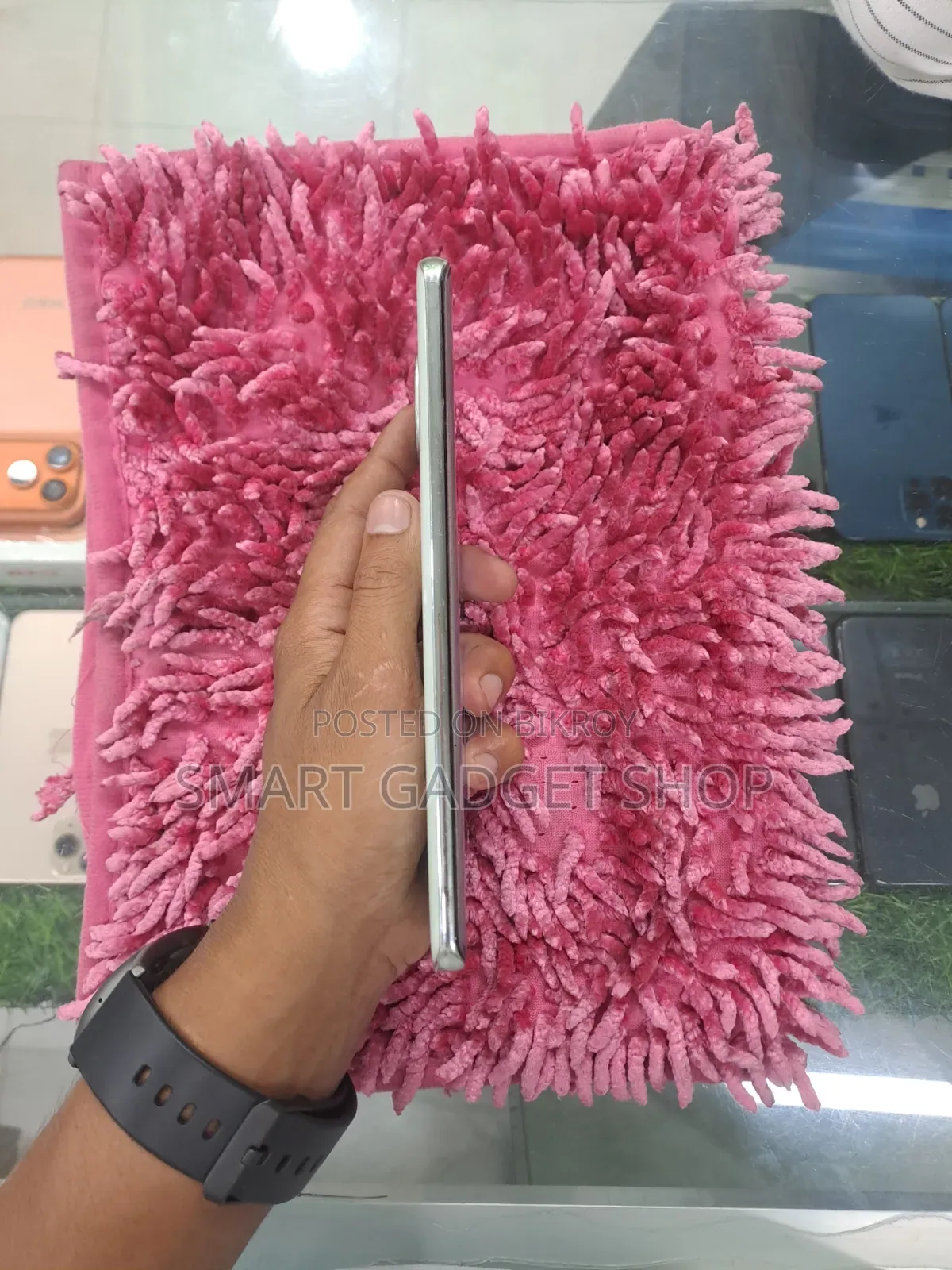 ভিভো ভি৪০ই ২৫৬ জিবি গ্রিন