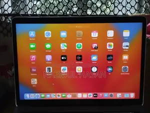 Laptop Apple MacBook Pro 2017 8GB Intel Core I5 SSD 256GB