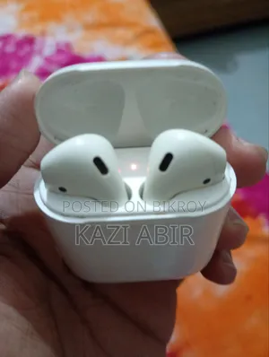 Apple Airpods (2nd Generation)