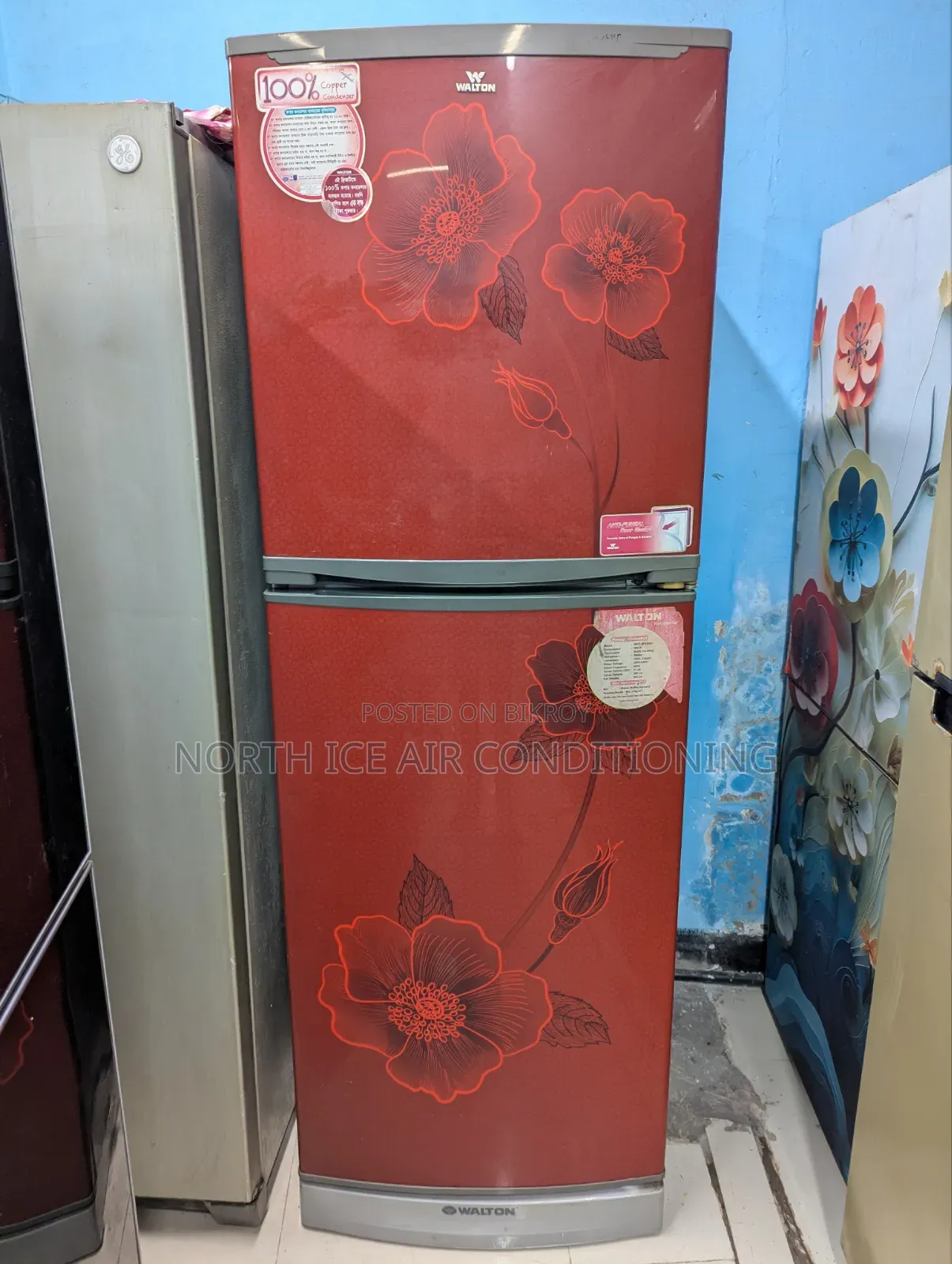 Walton Red Colour Frost Freeze 386 Ltr.